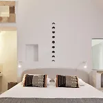 Szálloda Cosmopolitan - Small Luxury Of The World Fíra