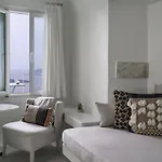Szálloda Cosmopolitan - Small Luxury Of The World Fíra