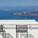 Cosmopolitan - Small Luxury Of The World 4* Fíra
