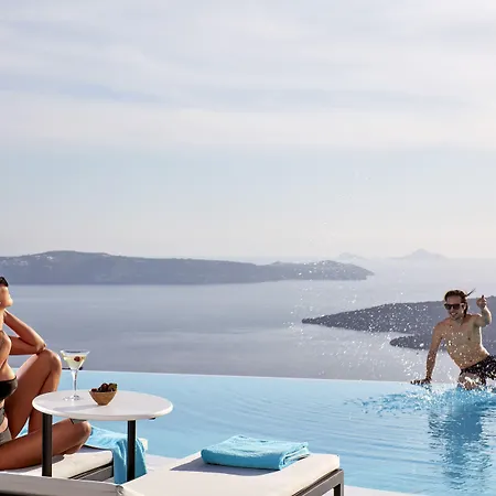 Cosmopolitan - Small Luxury Of The World Fira (Santorini)