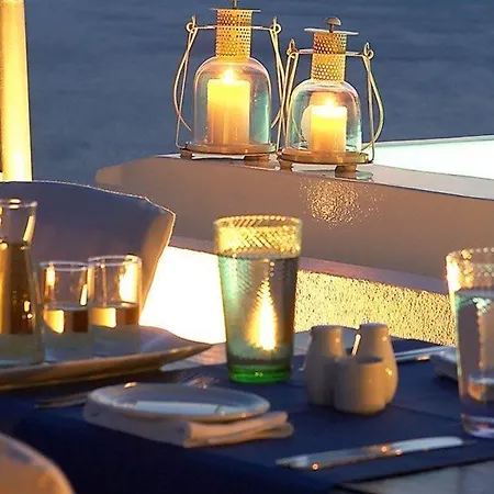 Cosmopolitan - Small Luxury Of The World Hotel