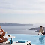 Cosmopolitan - Small Luxury Of The World סנטוריני