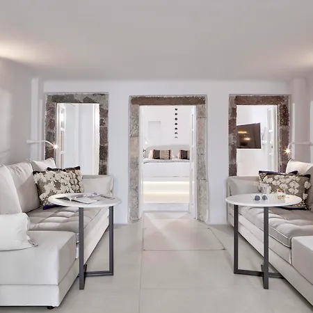 Cosmopolitan - Small Luxury Of The World סנטוריני