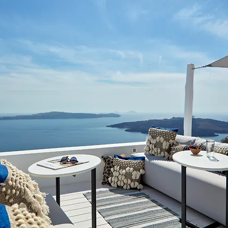 Cosmopolitan - Small Luxury Of The World סנטוריני