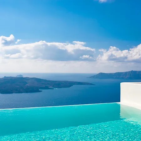 Cosmopolitan - Small Luxury Of The World 4*