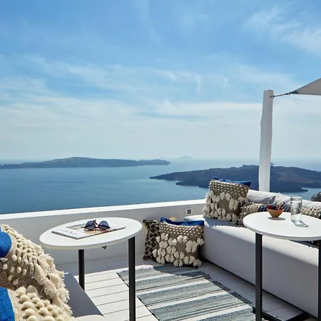 Cosmopolitan - Small Luxury Of The World מלון 4*