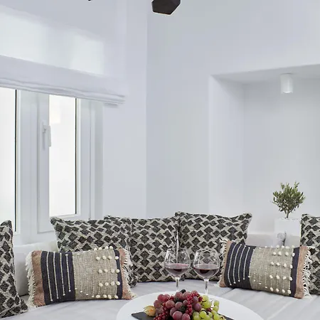 Hotel Cosmopolitan - Small Luxury Of The World Fira (Santorini)