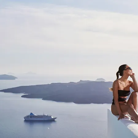 Cosmopolitan - Small Luxury Of The World Hotel 4*