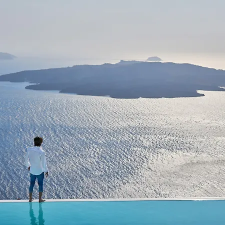 Hotel Cosmopolitan - Small Luxury Of The World Fira (Santorini)