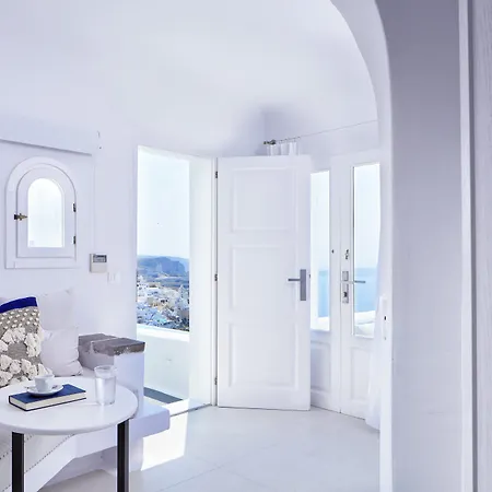 Hotel Cosmopolitan - Small Luxury Of The World 4*