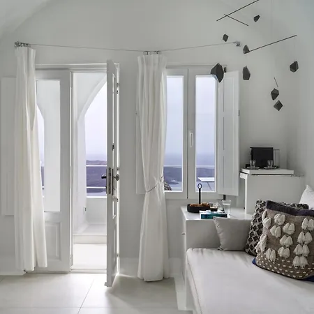 Szálloda Cosmopolitan - Small Luxury Of The World 4*