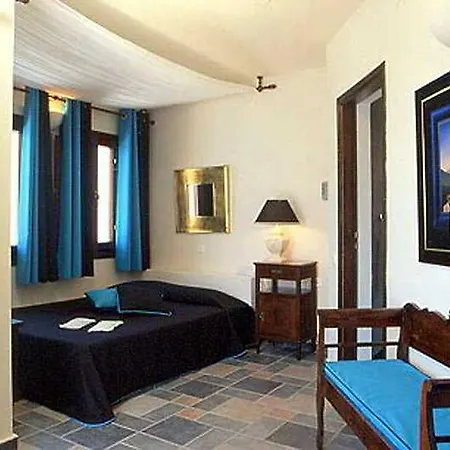 מלון Cosmopolitan - Small Luxury Of The World