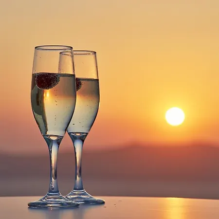 Cosmopolitan - Small Luxury Of The World מלון סנטוריני