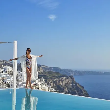 Cosmopolitan - Small Luxury Of The World מלון 4*