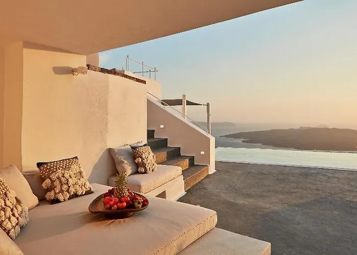 Cosmopolitan - Small Luxury Of The World 4*