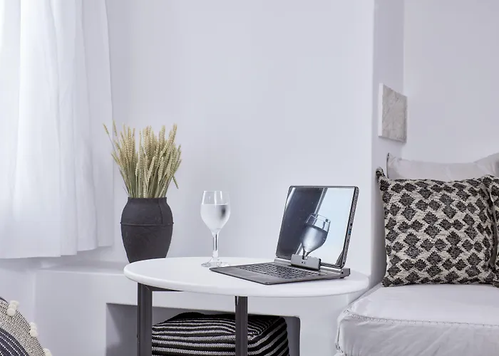 Cosmopolitan - Small Luxury Of The World Hotell 4*