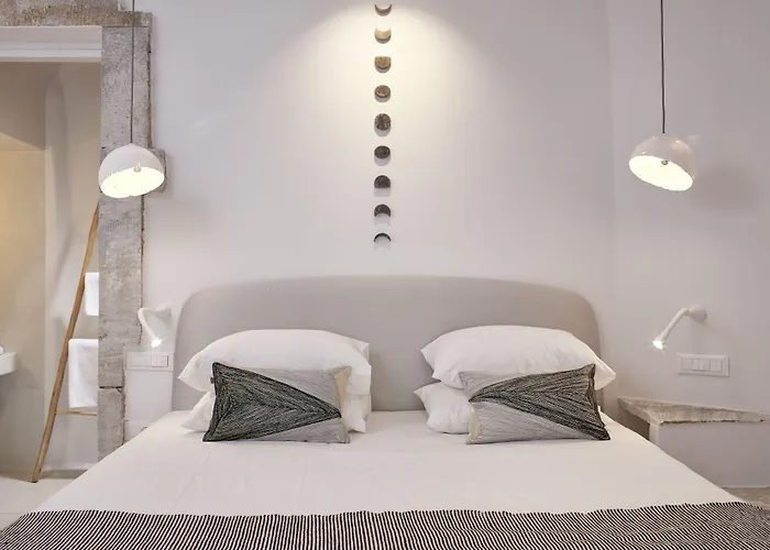 Cosmopolitan - Small Luxury Of The World Fira (Santorini)