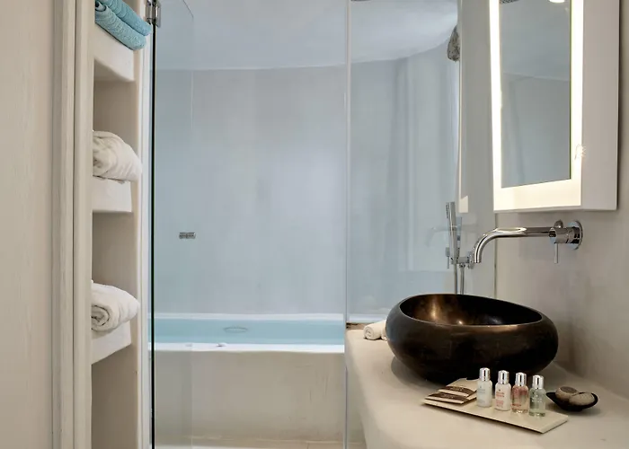 Hotell Cosmopolitan - Small Luxury Of The World Fira (Santorini)