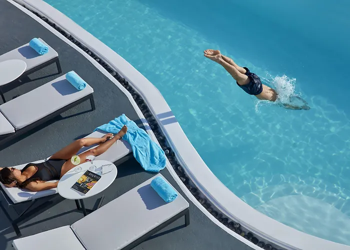 Cosmopolitan - Small Luxury Of The World Hotell 4*