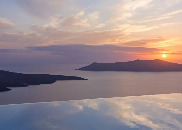 Hotell Cosmopolitan - Small Luxury Of The World Fira (Santorini)