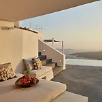 Cosmopolitan - Small Luxury Of The World