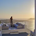 Cosmopolitan - Small Luxury Of The World 4*