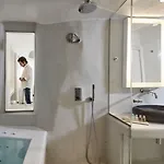 Cosmopolitan - Small Luxury Of The World 4* Fira (Santorini)