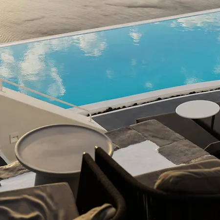 Cosmopolitan - Small Luxury Of The World Hotel