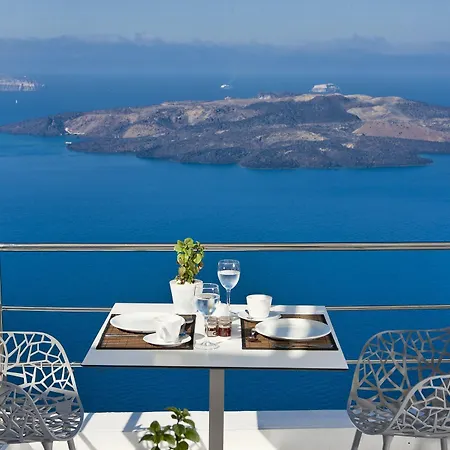 Cosmopolitan - Small Luxury Of The World 4*