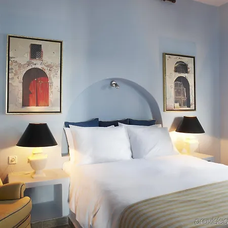 Cosmopolitan - Small Luxury Of The World 4* Fira (Santorini)